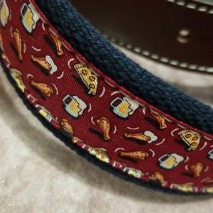 Vineyard Vines Accessories - Vineyard Vines Pizza Wings & Beer Canvas Club Belt Vineyard Vines Accessories - Vineyard Vines Pizza Wings & Beer Canvas Club Belt